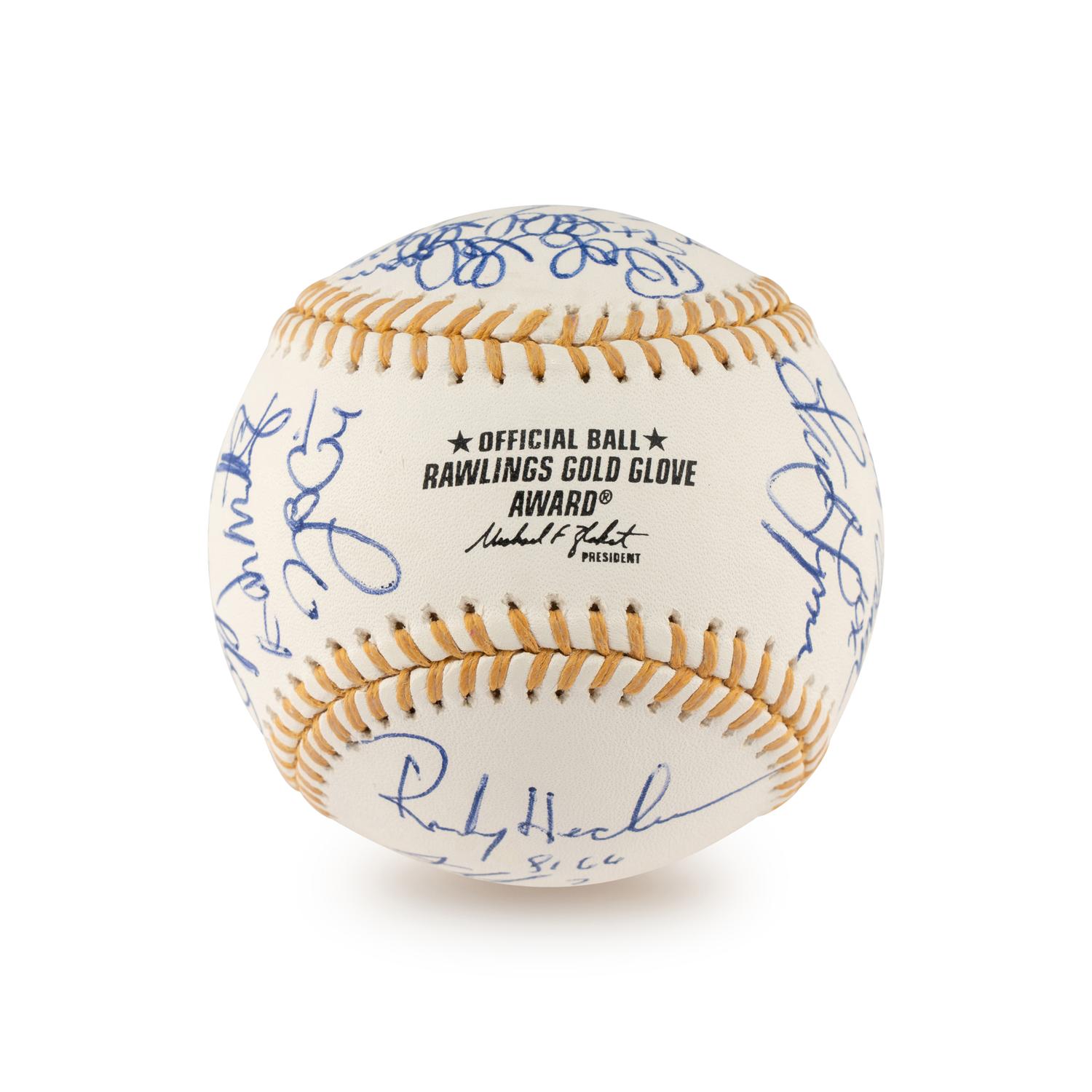 A Gold Glove Winners Multi Signed Autograph Baseball (Beckett Authentication Services)
