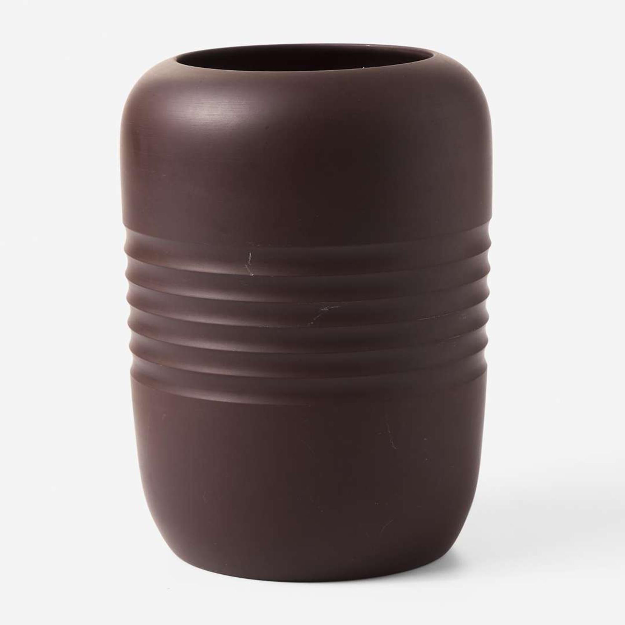 A Wedgwood Keith Murray (1892-1981) Designed Bronzed Black Basalt Vase UK, 1930s