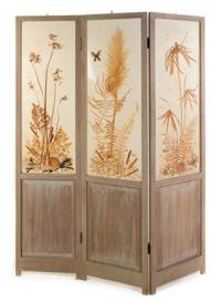 An American Pine Three-Panel Floor Screen Height 75 1/2 x width of each panel 19 inches. — CIRCA 1960s