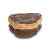 A Rococo Style Gold Mounted Carved Agate Snuff Box