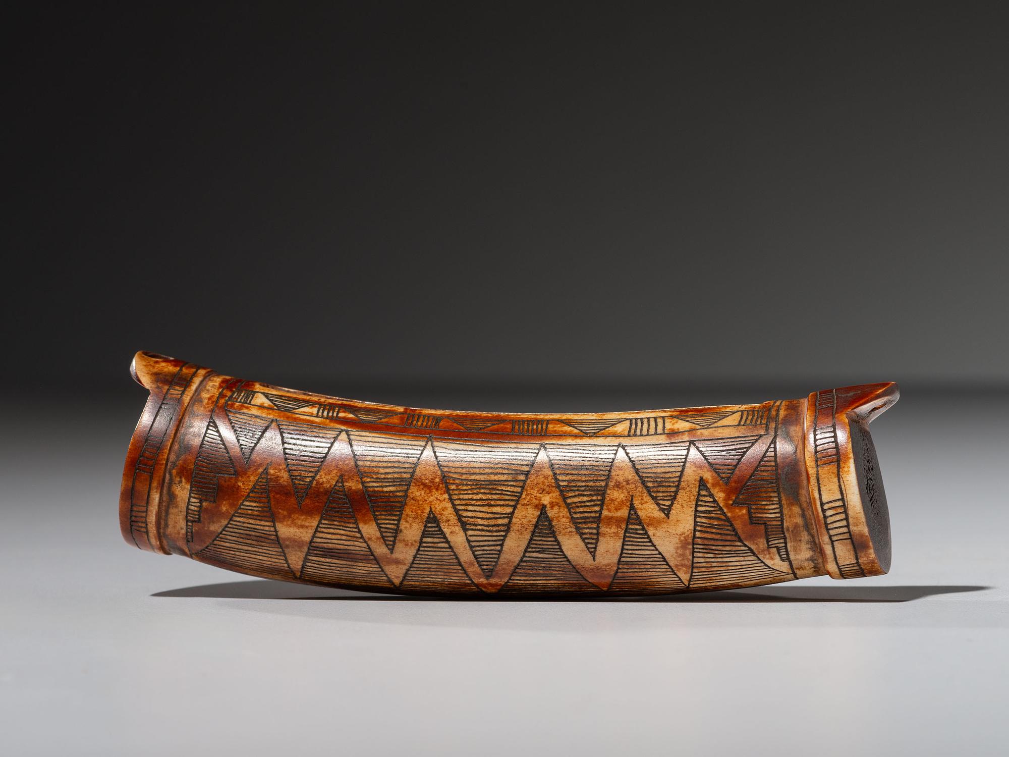 Hupa Elk Horn Purse