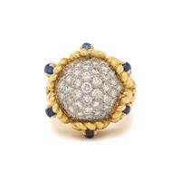 YELLOW GOLD, DIAMOND AND SAPPHIRE RING