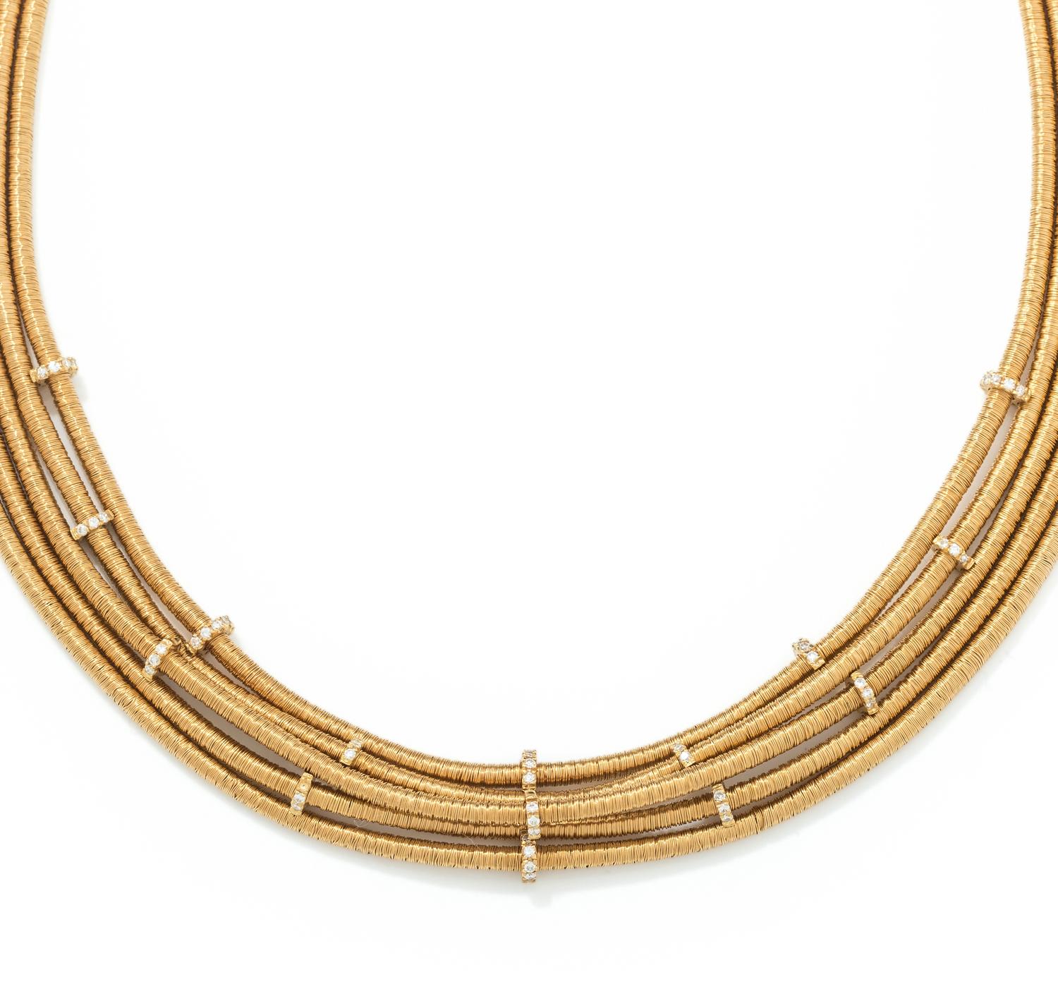 YELLOW GOLD AND DIAMOND NECKLACE