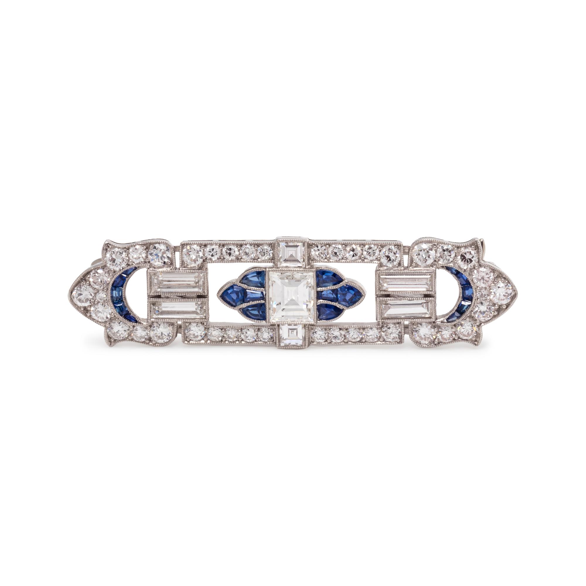 ART DECO, DIAMOND AND SAPPHIRE BROOCH
