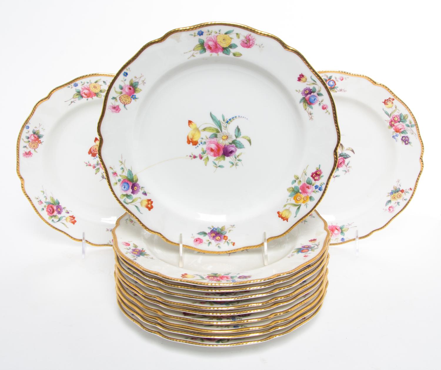 A Set of Twelve Spode Dinner Plates Diameter 10 1/8 inches. — 20TH CENTURY