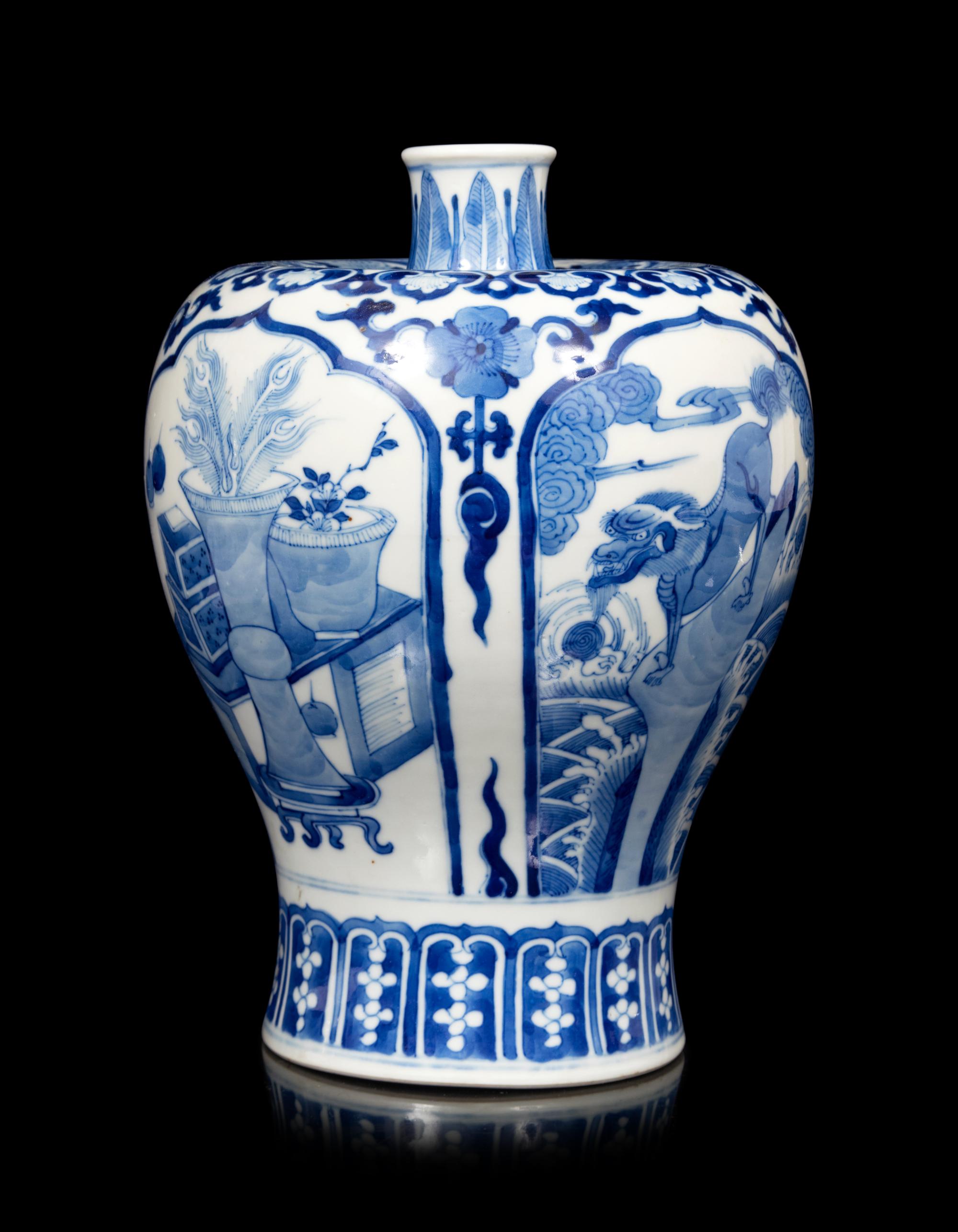 A Chinese Blue and White Porcelain Meiping Vase