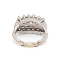 WHITE GOLD AND DIAMOND RING