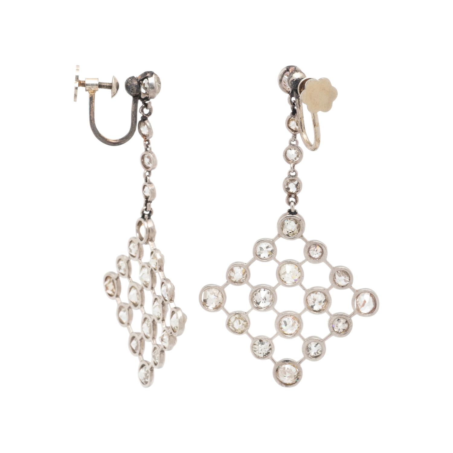 DIAMOND EARRINGS