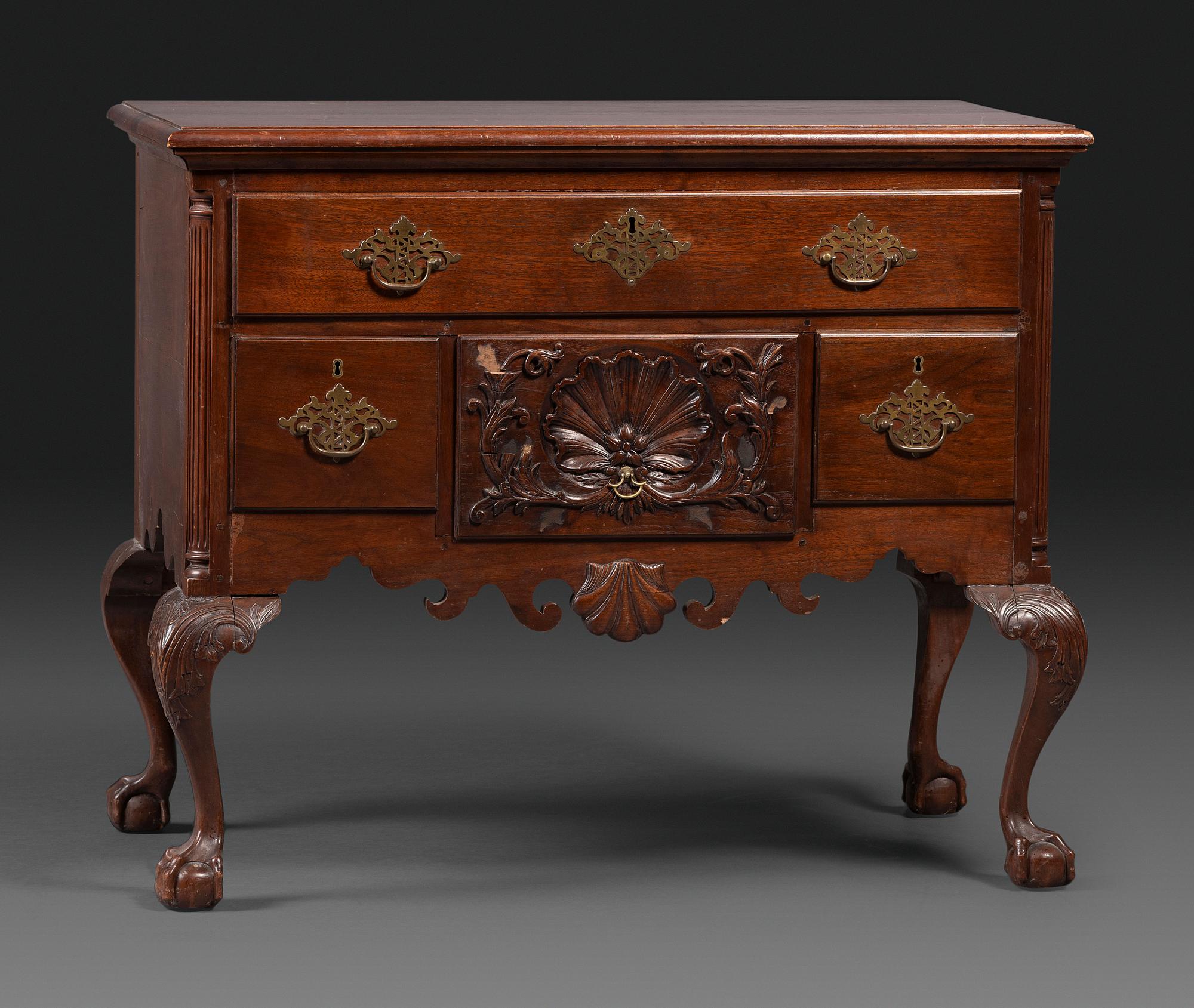 A Chippendale Style Shell Carved Mahogany Claw-and-Ball Foot Dressing Table