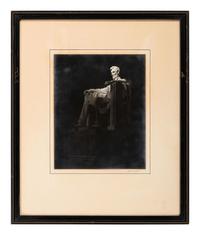 [LINCOLN, Abraham (1809-1865)]. [HESLER, Alexander (1823-1895), photographer]. 2 photographs of Lincoln printed by King V. Hostick - Herbert George Studio. 1956.