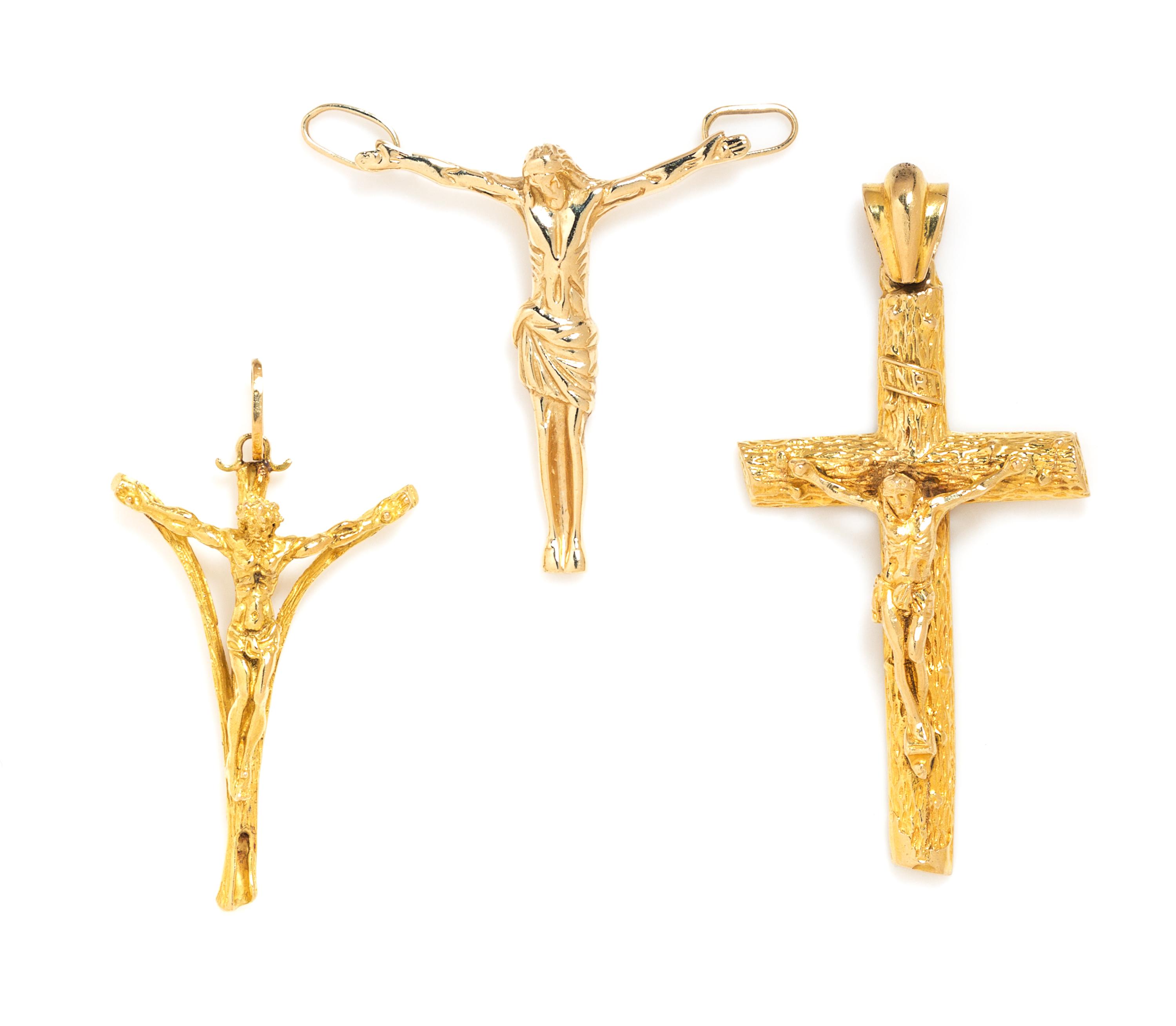 A Collection of Yellow Gold Crosses, 45.70 dwts.