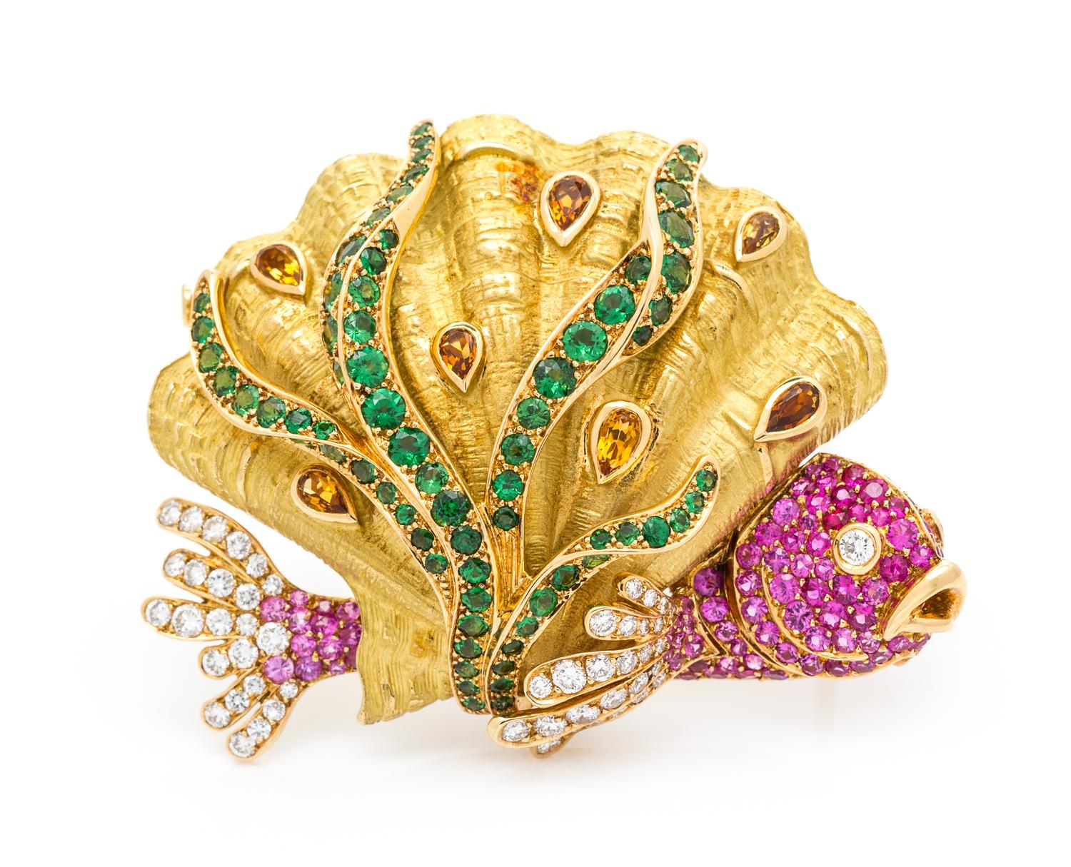 An 18 Karat Yellow Gold, Citrine, Diamond and Multigem Seashell Motif Articulated Pendant/Brooch, Chanel, 36.60 dwts.