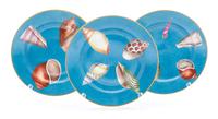 Thirteen Hand-Painted Limoges Dinner Plates Diameter 10 inches. — 20TH CENTURY