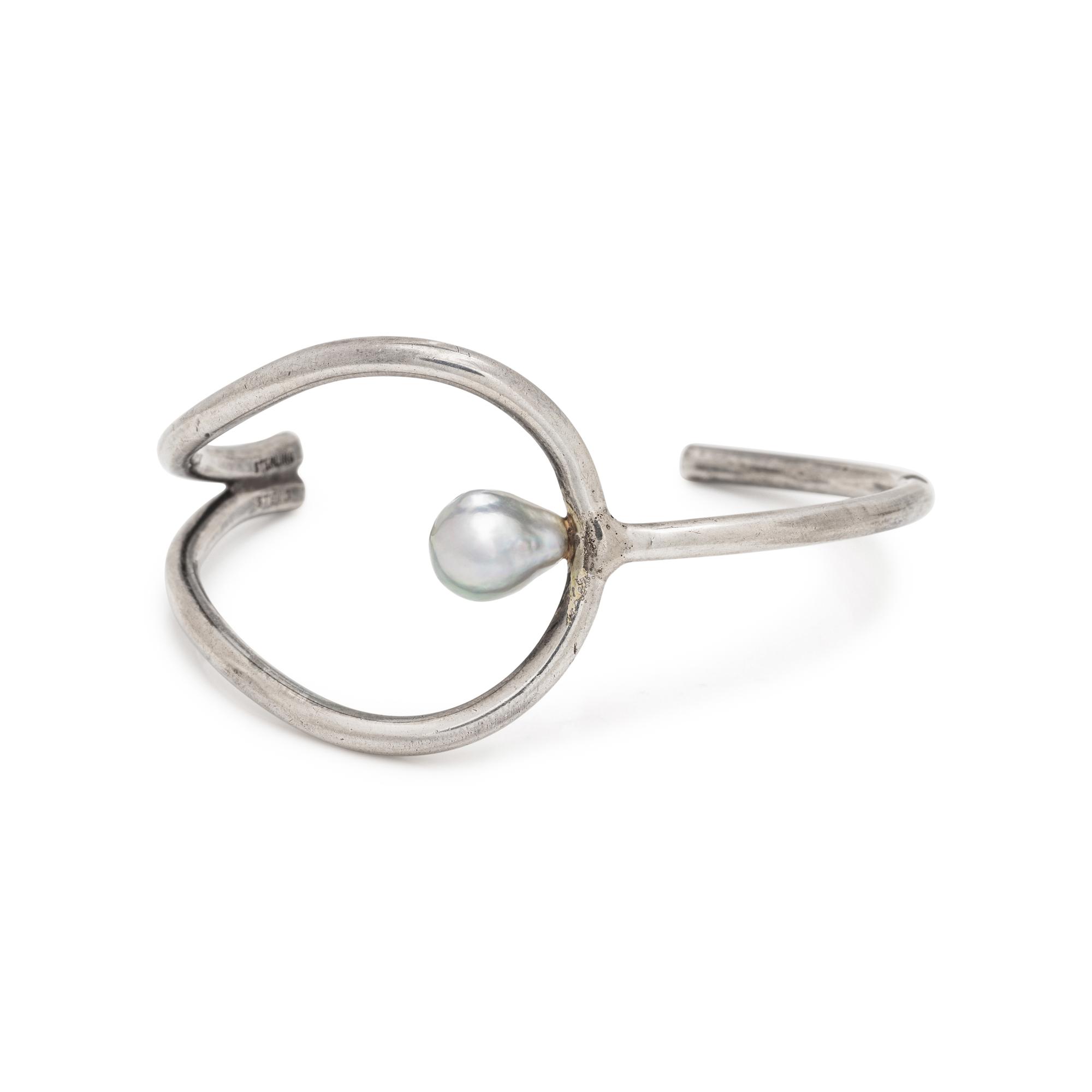 MODERNIST, COLLECTION OF STERLING SILVER AND MIXED METAL BROOCHES