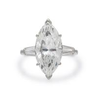 MARQUISE CUT DIAMOND AND PLATINUM RING