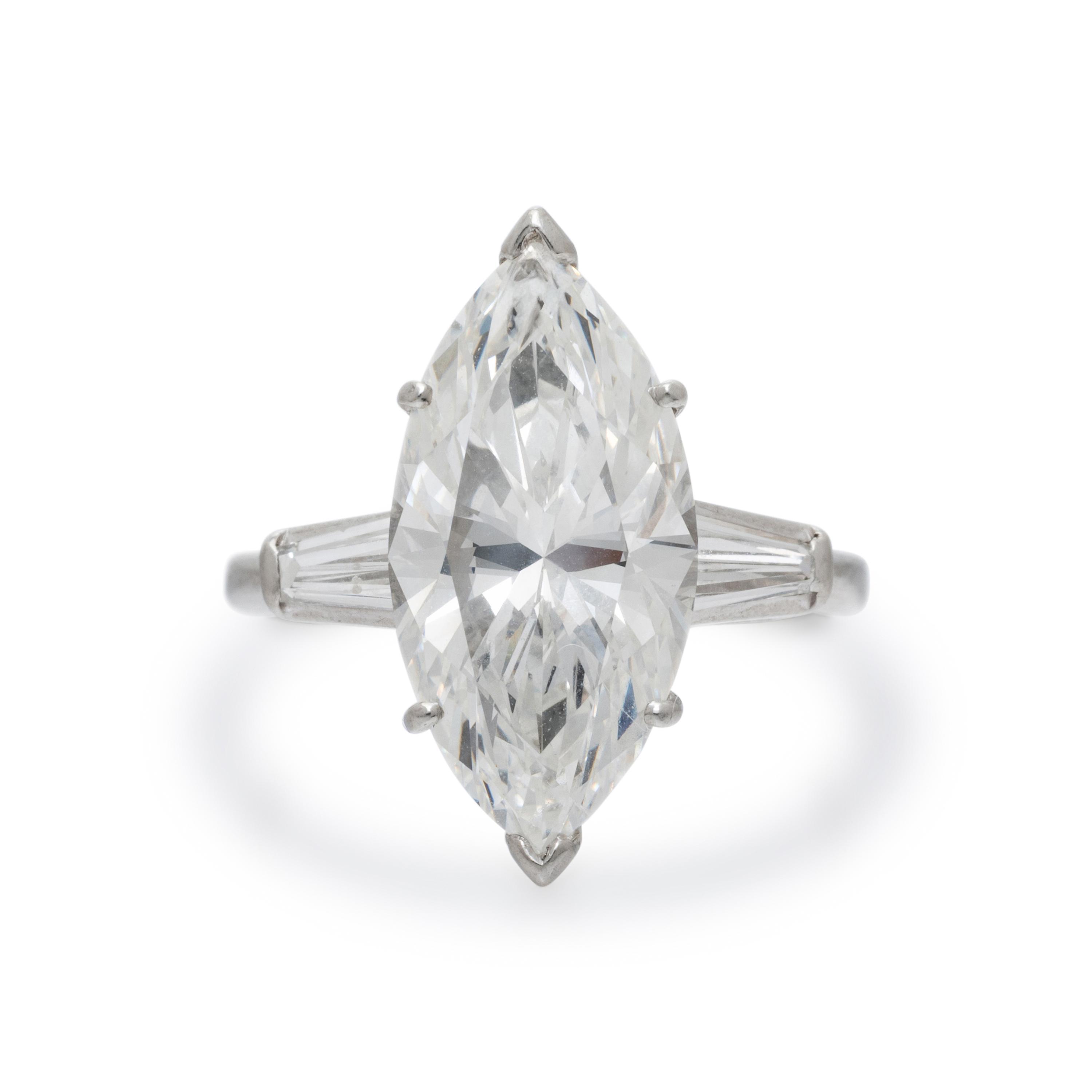MARQUISE CUT DIAMOND AND PLATINUM RING