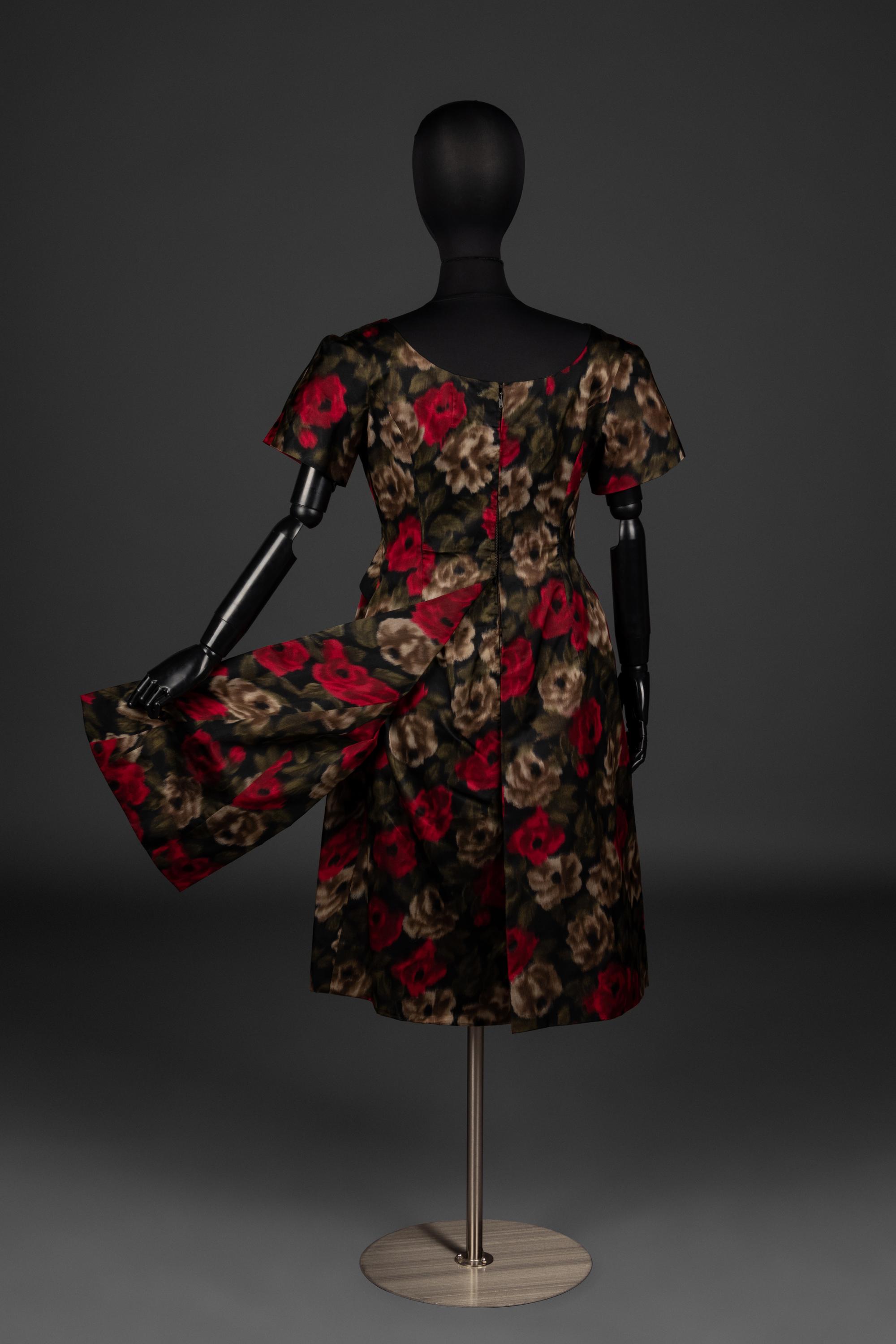 Elizabeth Arden Dress