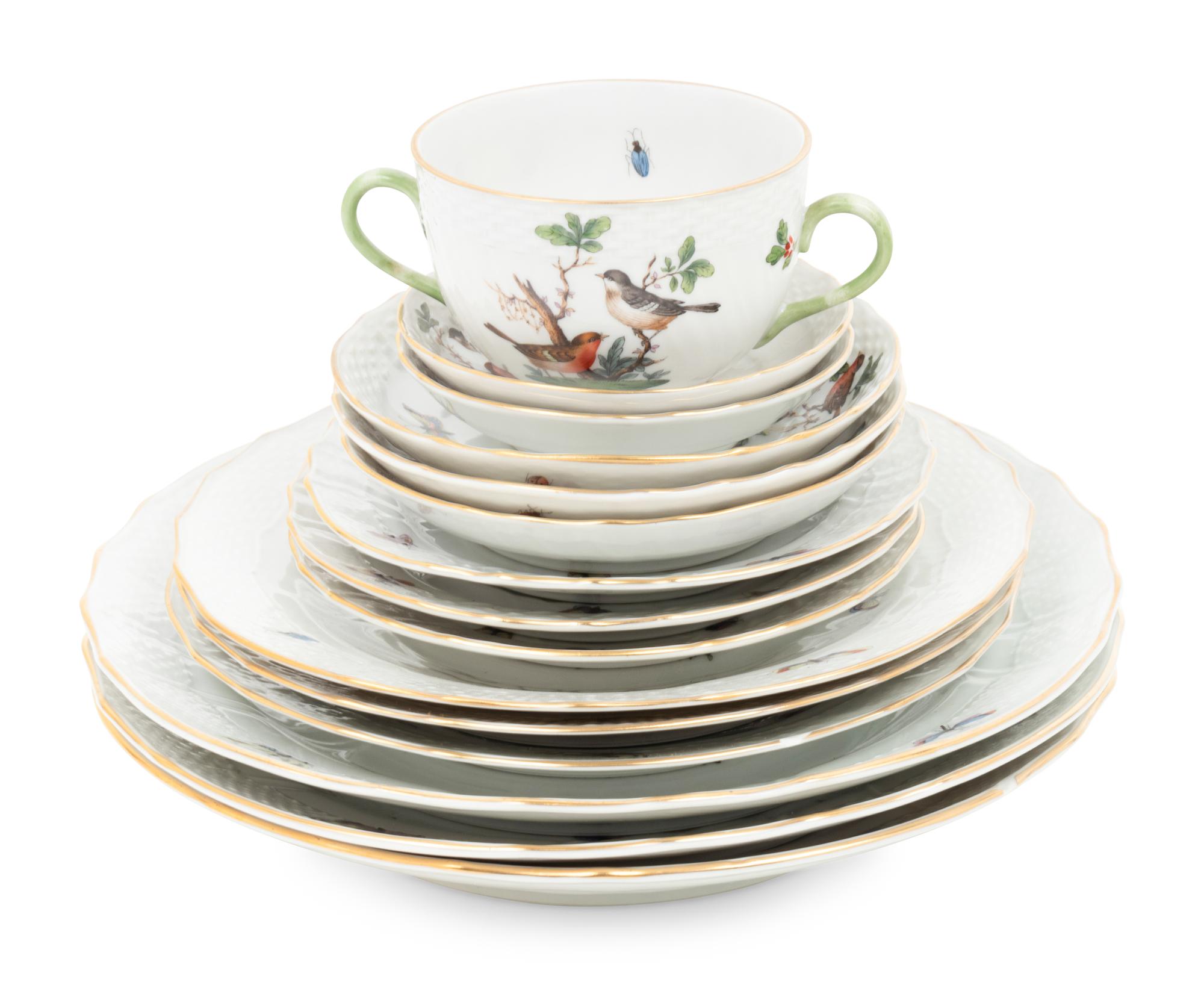 A Herend Porcelain Rothschild Bird Dinner Service