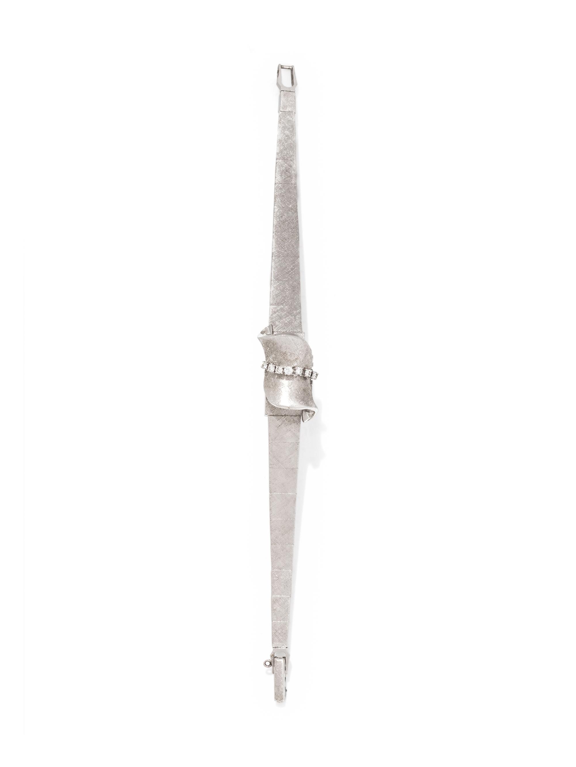 14K WHITE GOLD AND DIAMOND SURPRISE WRISTWATCH