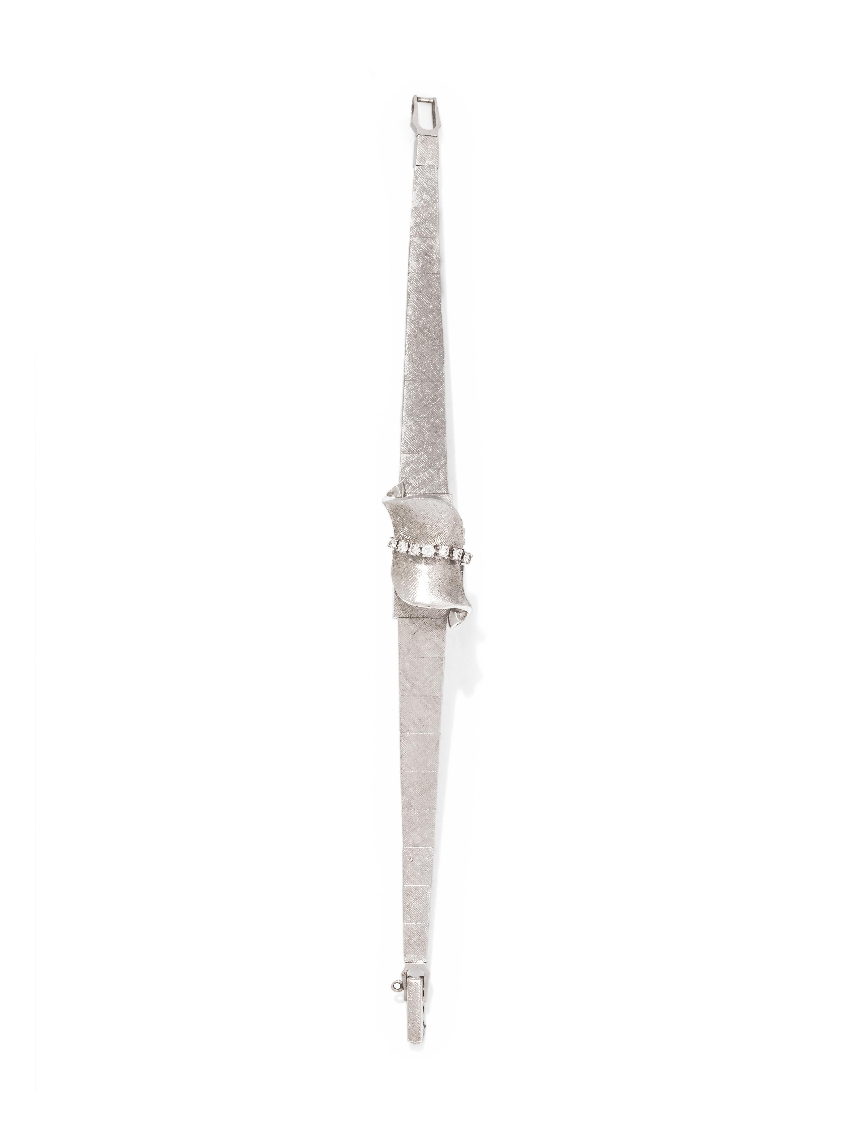 14K WHITE GOLD AND DIAMOND SURPRISE WRISTWATCH