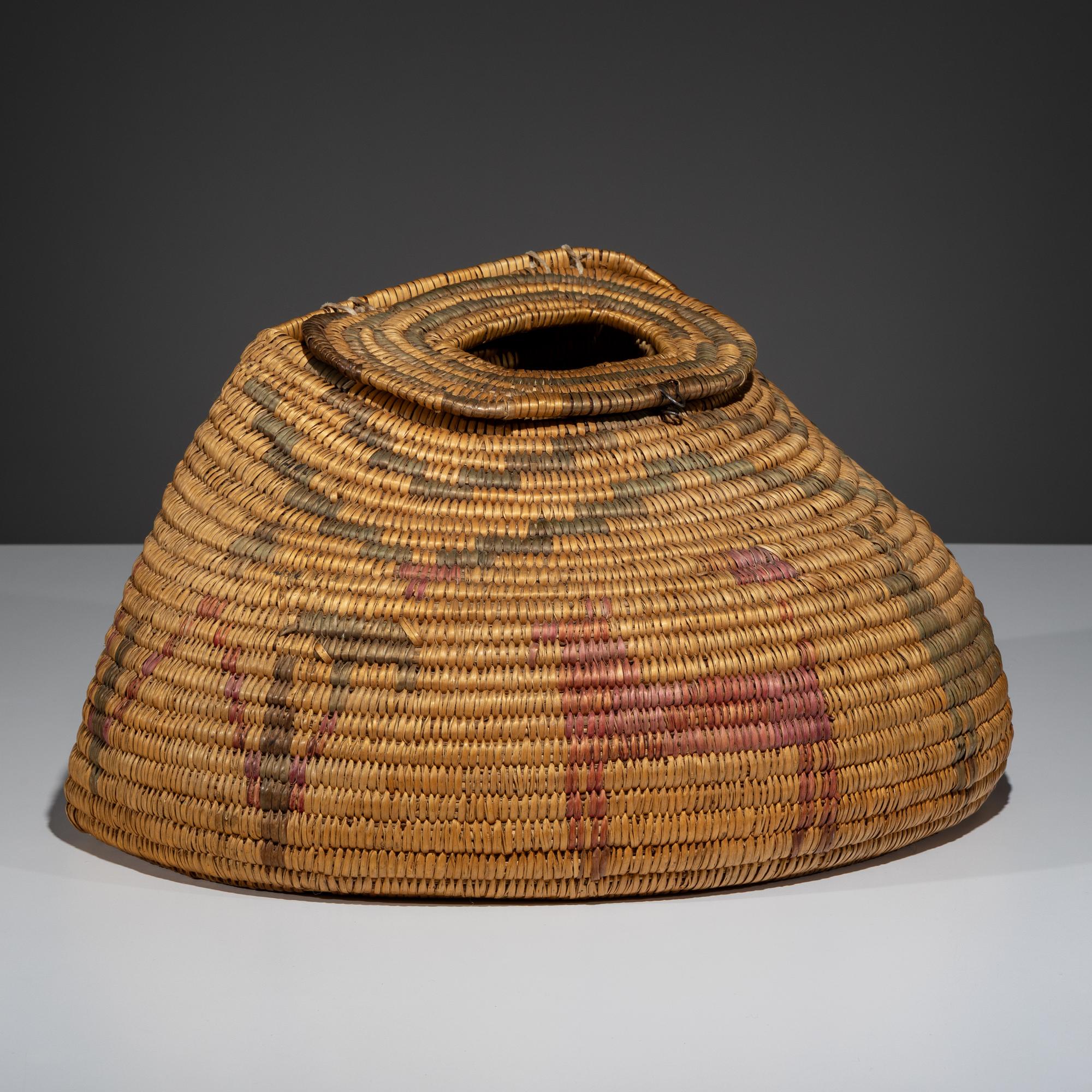 Early Jicarilla Apache Pictorial Creel