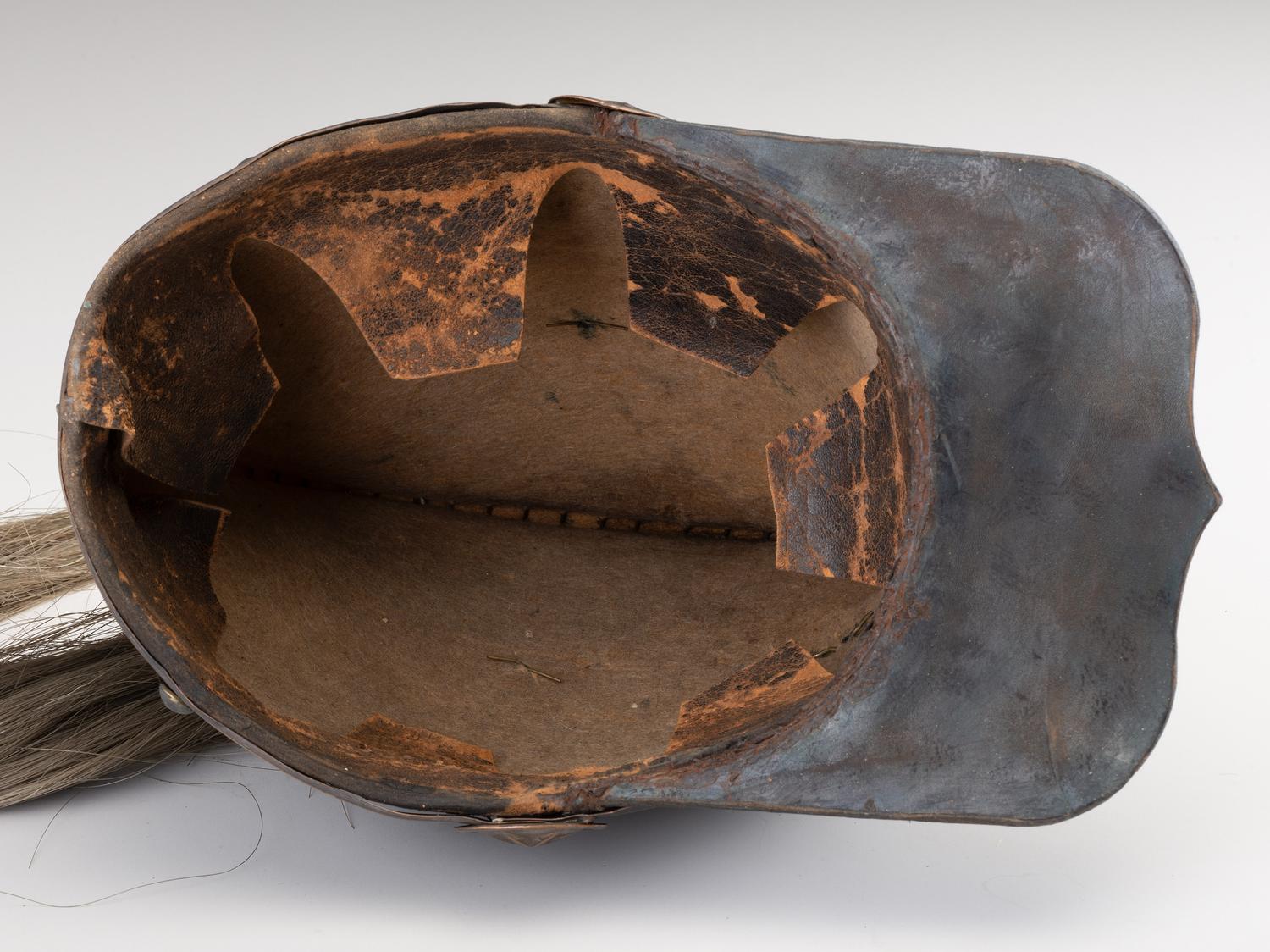[MILITARIA]. Charleston Light dragoon jockey helmet. Ca 1835-1840.