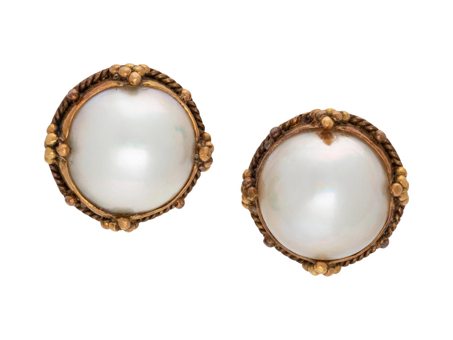 A Pair of 18 Karat Yellow Gold and Cultured Pearl Earclips,