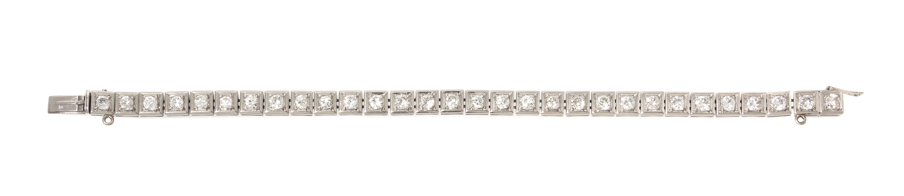 An 18 Karat White Gold and Diamond Bracelet, French, 16.50 dwts.