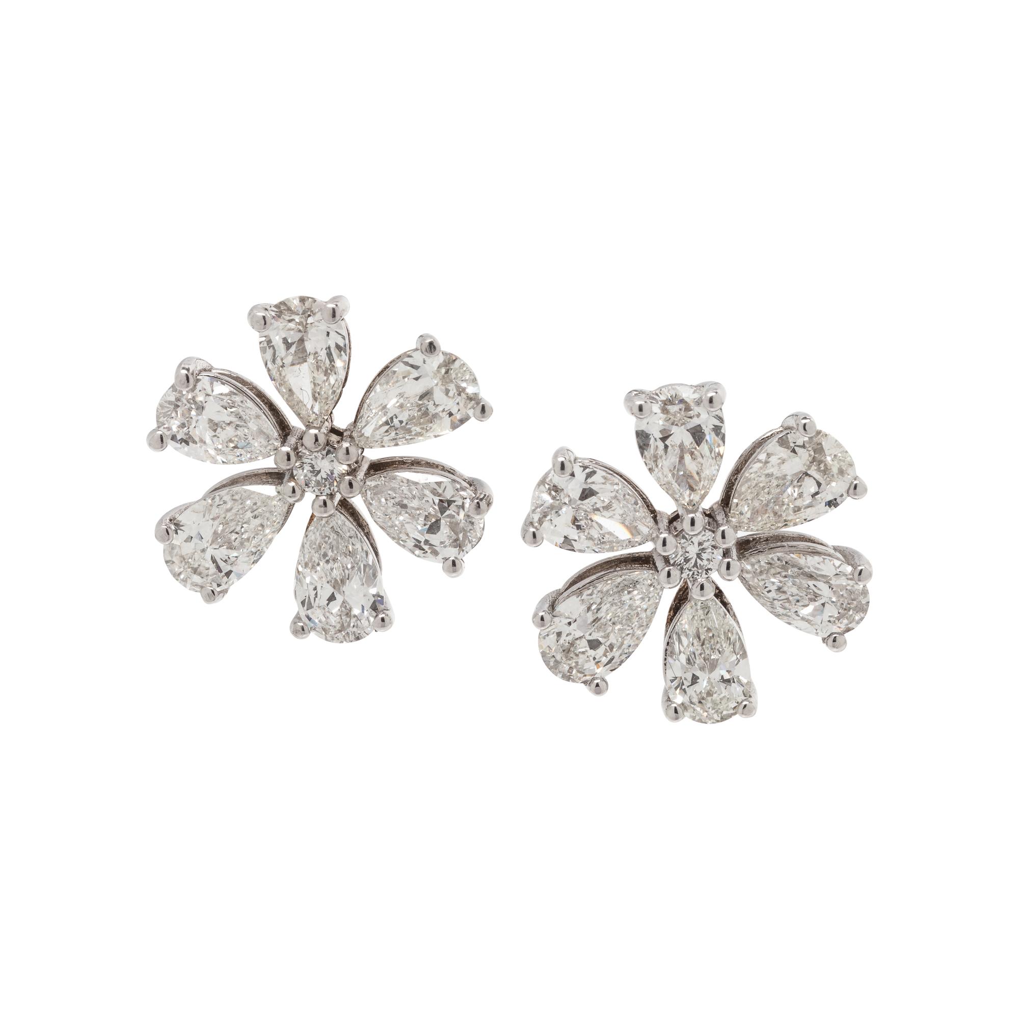 DIAMOND FLOWER EARCLIPS