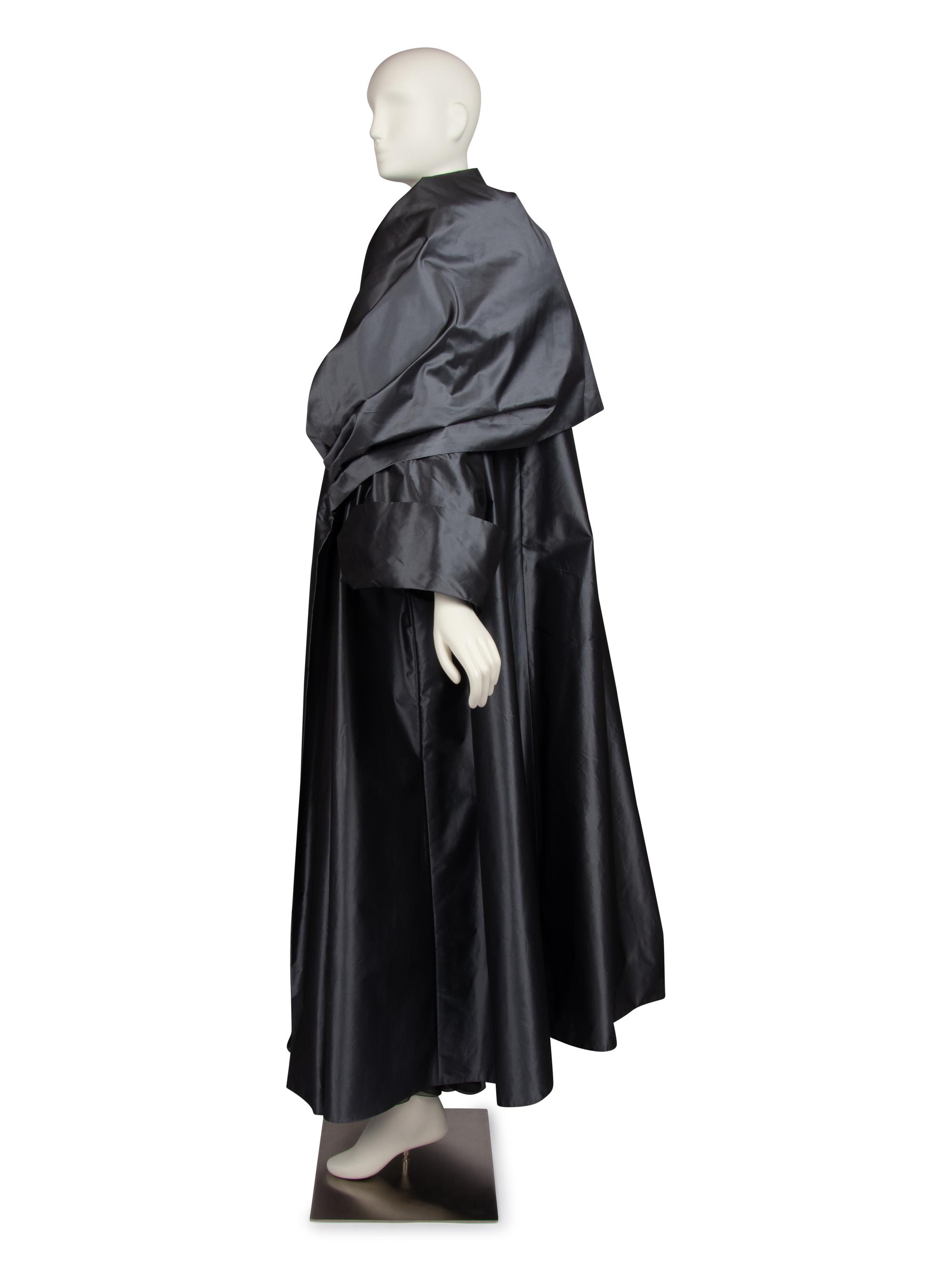 Christian Dior Haute Couture Silver Taffeta Coat, Autumn/Winter 1988-89