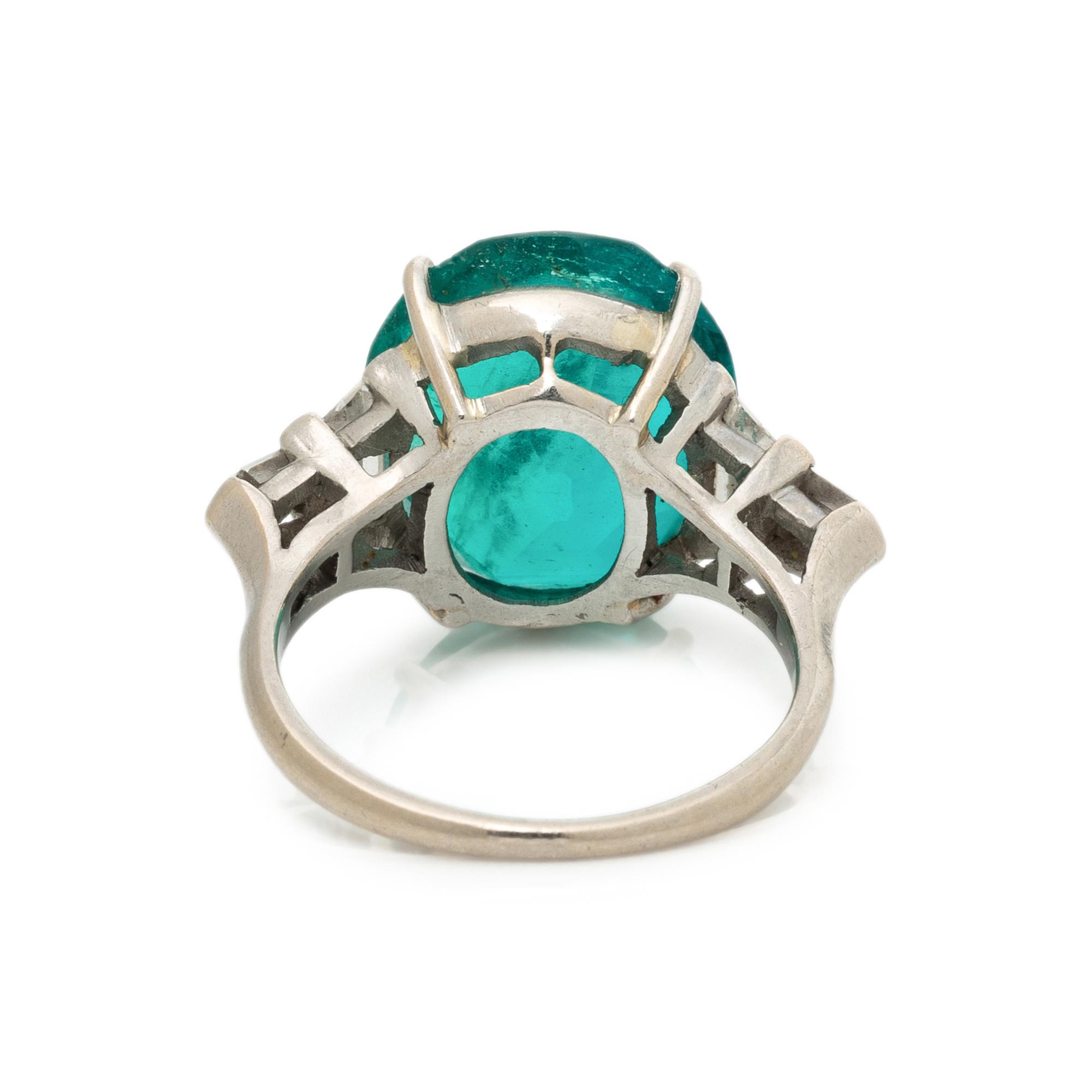 SHREVE & COMPANY, COLOMBIAN EMERALD AND DIAMOND RING
