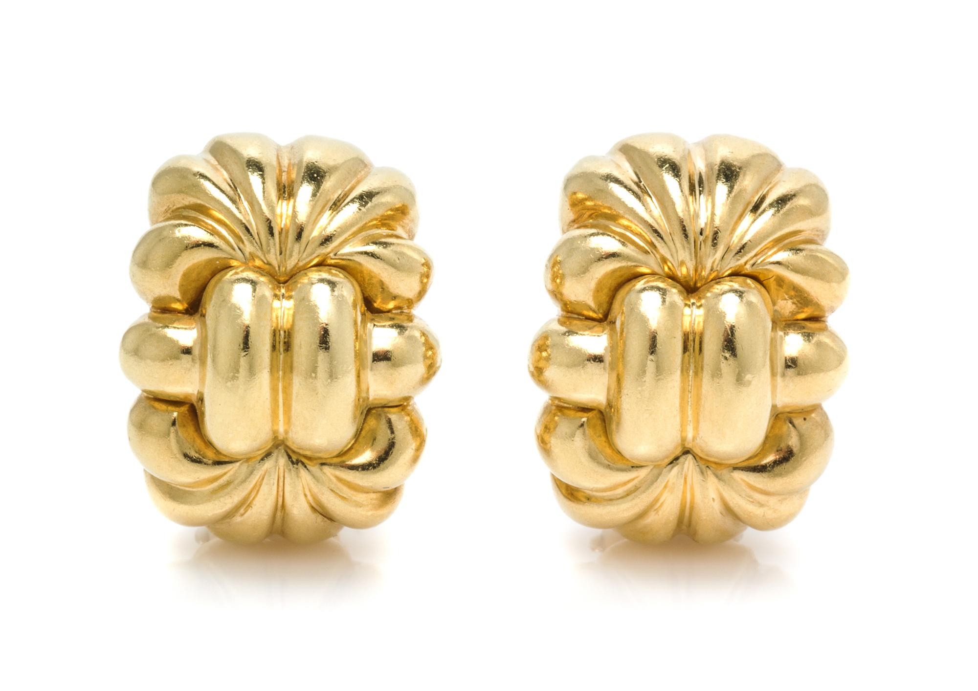 A Pair of 18 Karat Yellow Gold Earclips, 18.60 dwts.