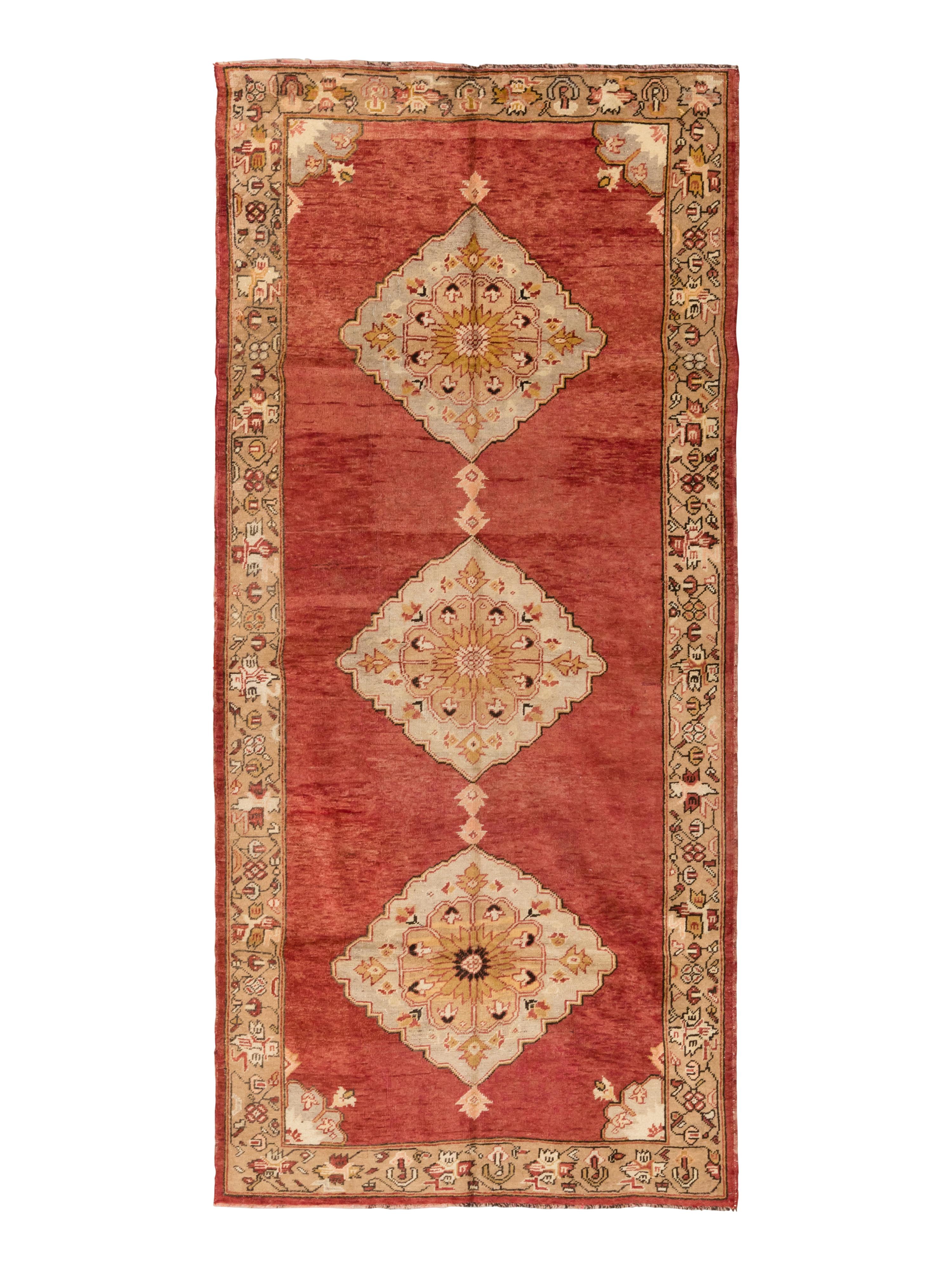 An Oushak Corridor Carpet