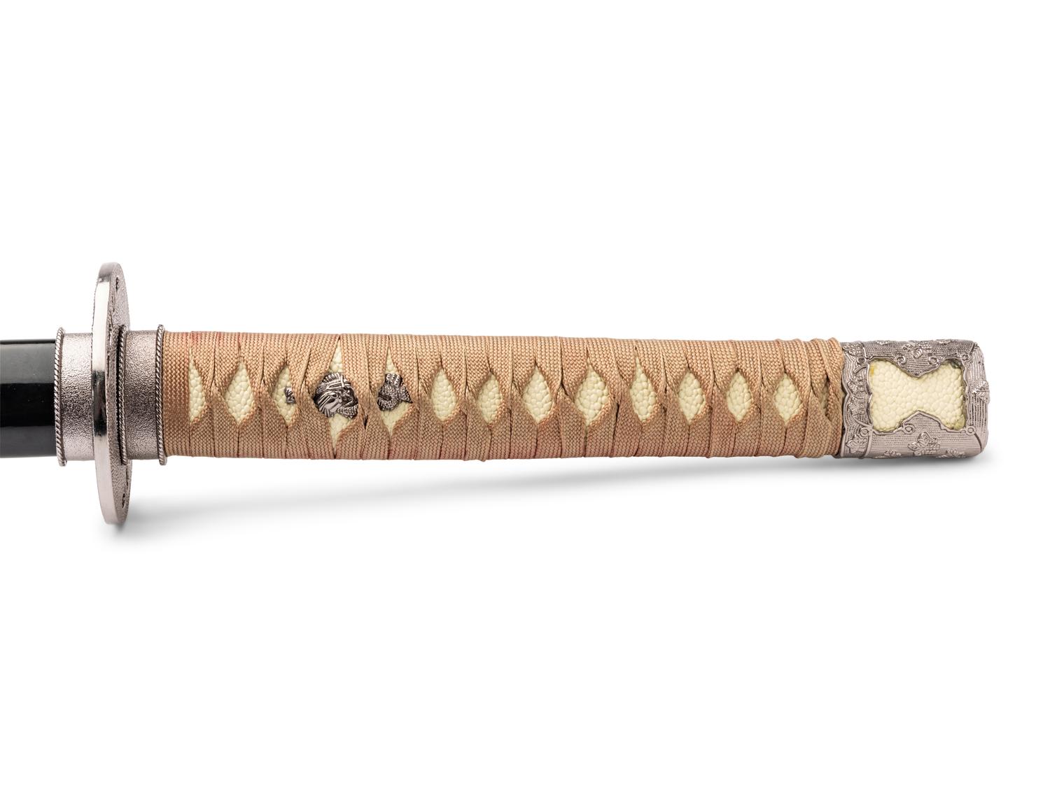 (Film Memorabilia) Prop Sword from Kill Bill . Miramax, 2003.