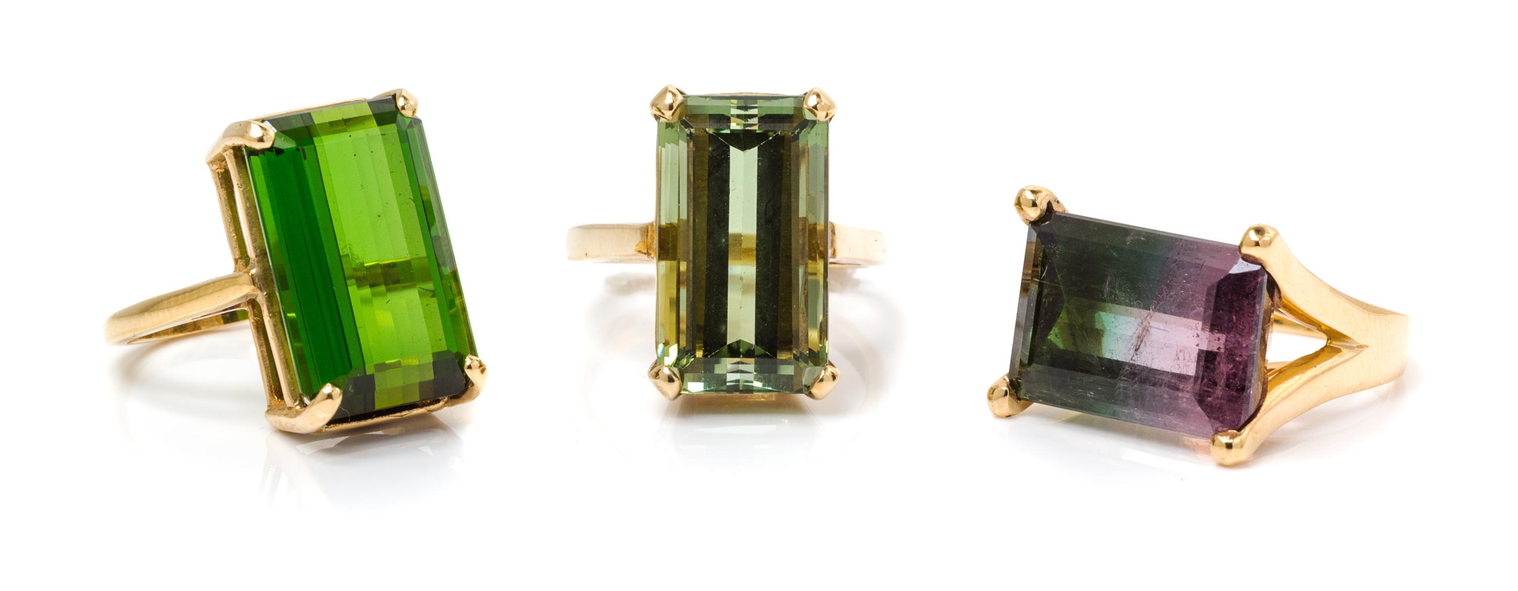 A Collection of Three Yellow Gold and Gem Rings, 14.30 dwts.