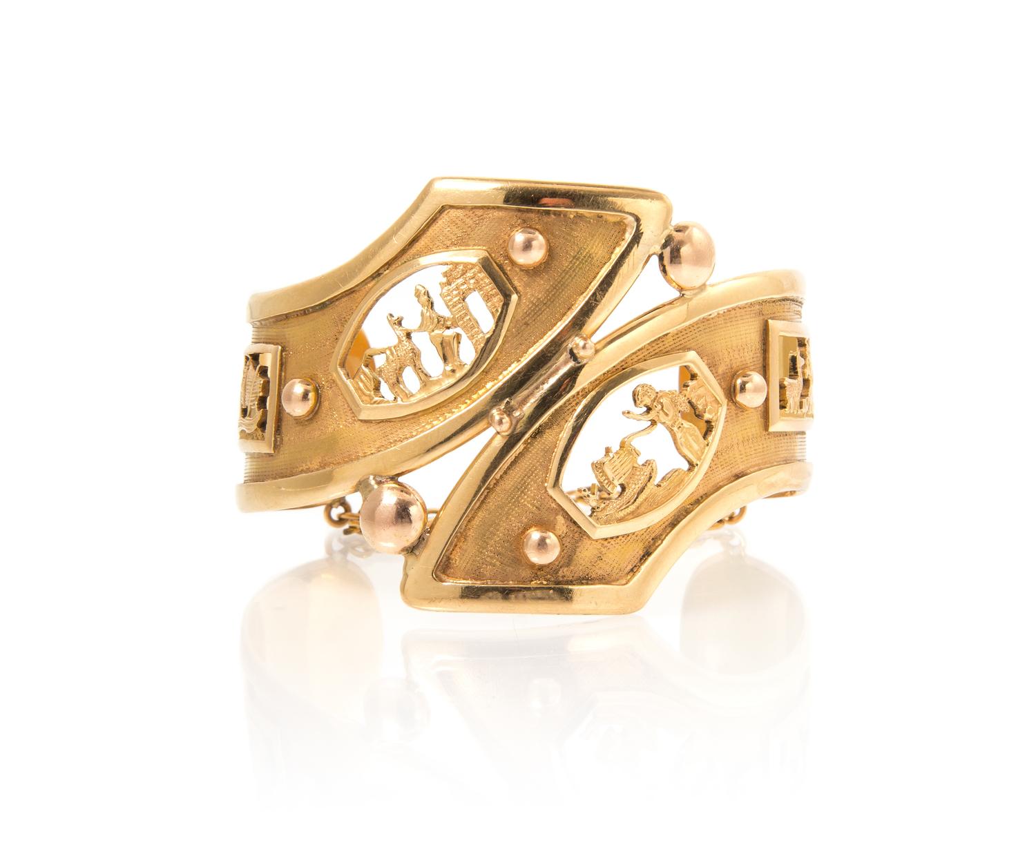 An 18 Karat Yellow Gold Cuff Bracelet, Peru, 29.50 dwts.