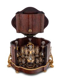 A French Gilt Bronze Mounted Burlwood Cave à Liqueur