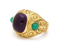 A Yellow Gold, Amethyst and Chrysoprase Ring,
