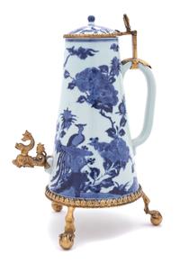 A Chinese Export Brass-Mounted Blue and White Porcelain Coffee Urn