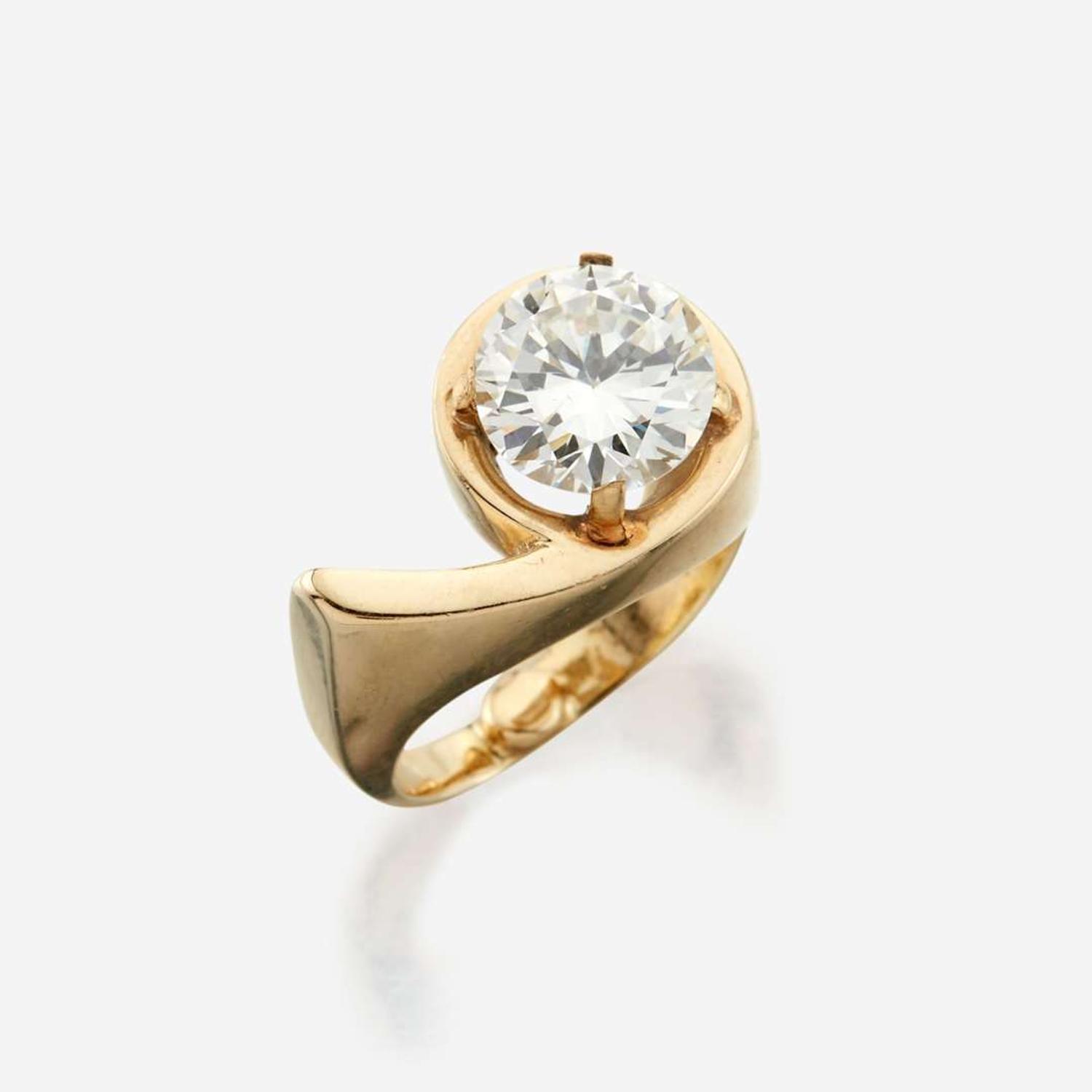 A diamond solitaire