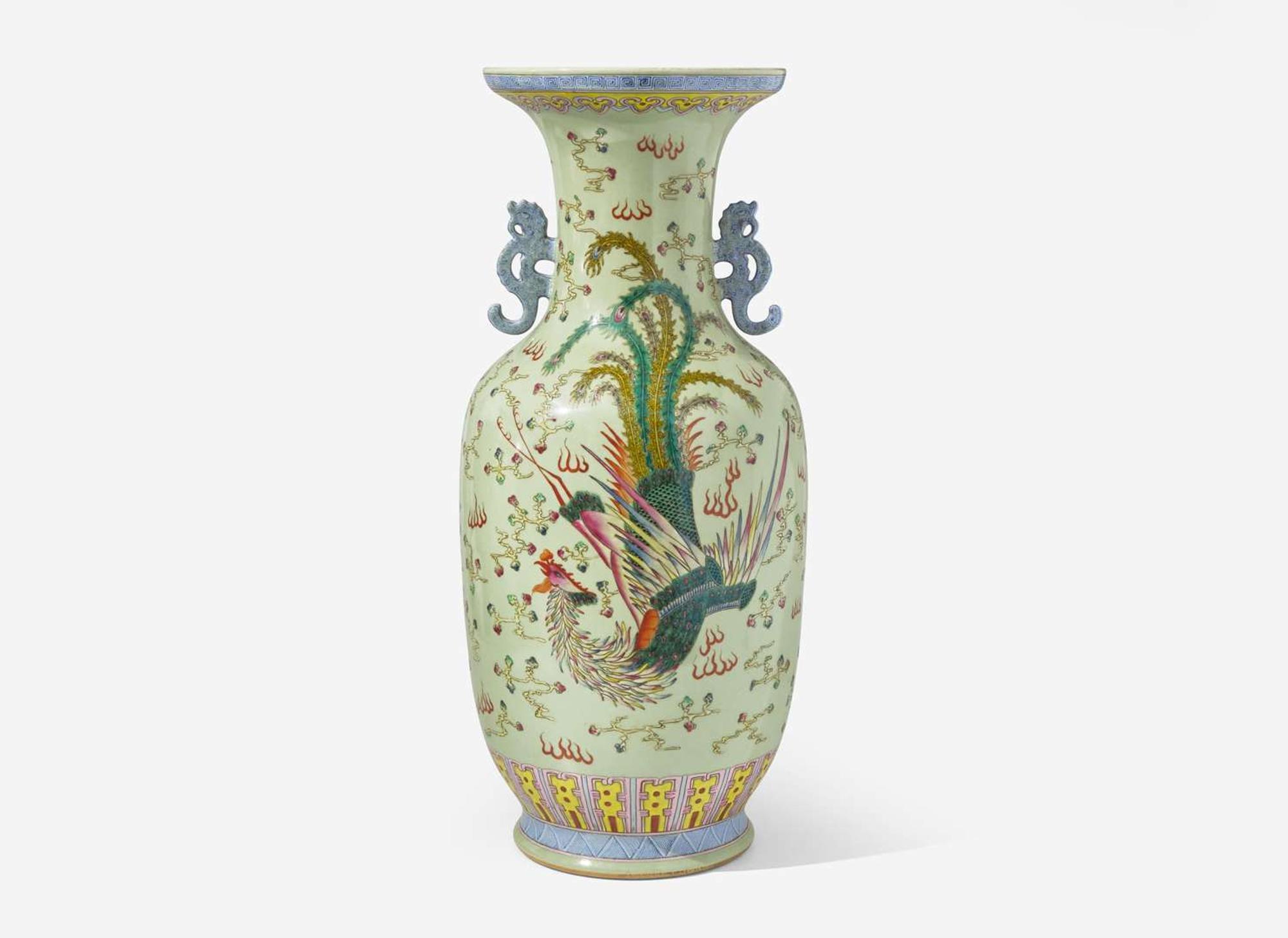 A Chinese famille rose-decorated "Dragon and Phoenix" large vase 粉彩龍鳳大貫耳瓶