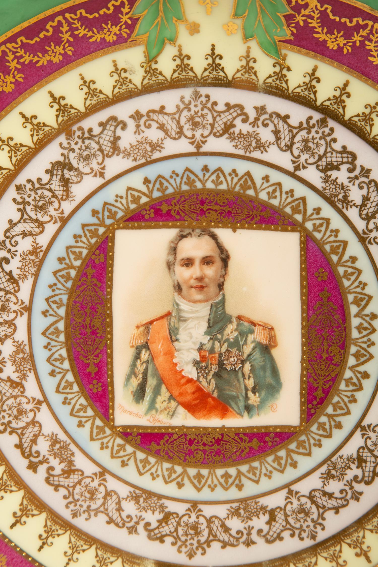 A Pair of Vienna Porcelain Cabinet Plates — 19TH CENTURY