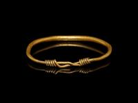 A Roman Gold Bracelet
