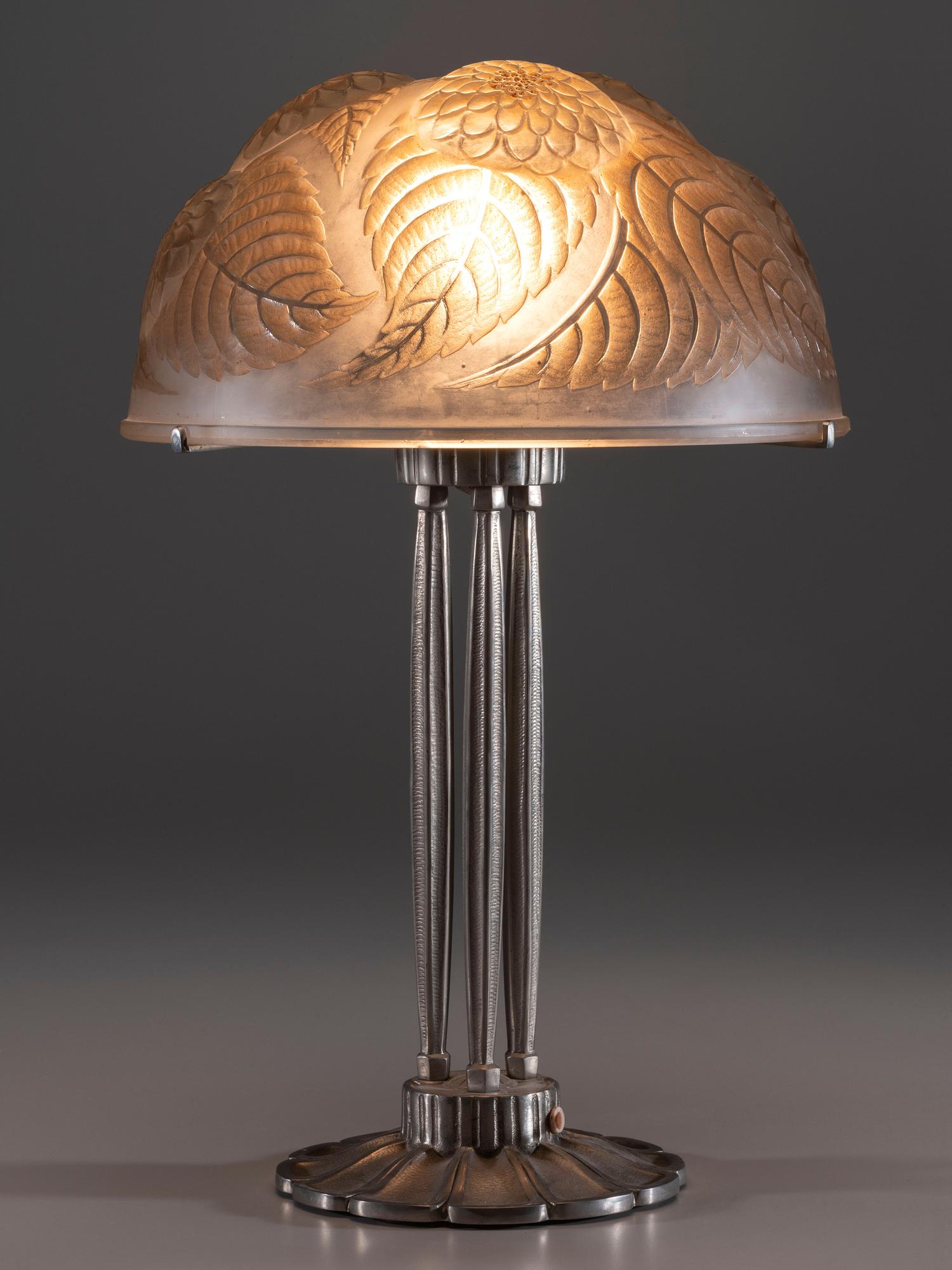 Dahlia Table Lamp