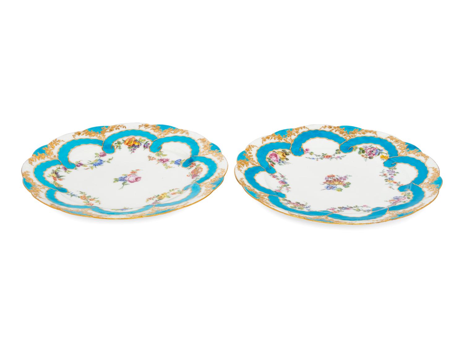 Two Vincennes Bleu Céleste Ribbon Decorated Porcelain Plates ( Assiettes 'à Guirlandes' )