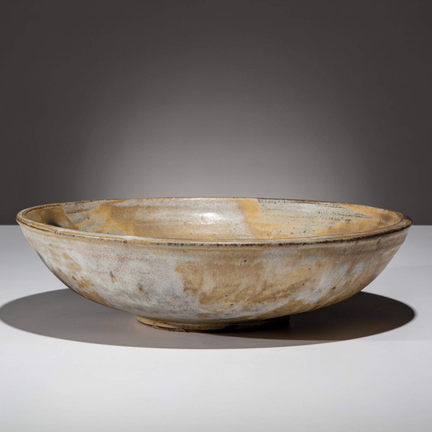 Toshiko Takaezu (American, 1922–2011) — Bowl