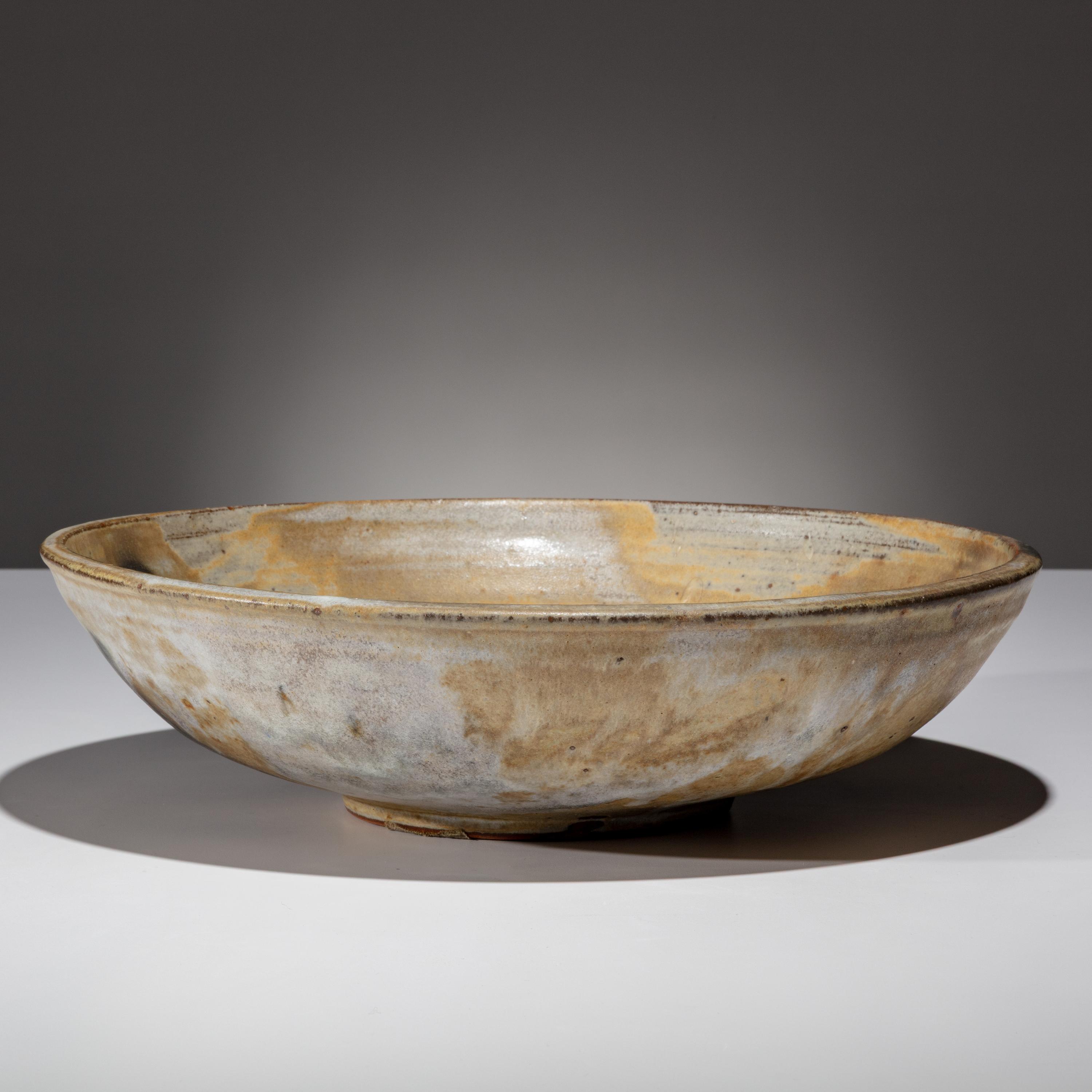 Toshiko Takaezu (American, 1922–2011) — Bowl