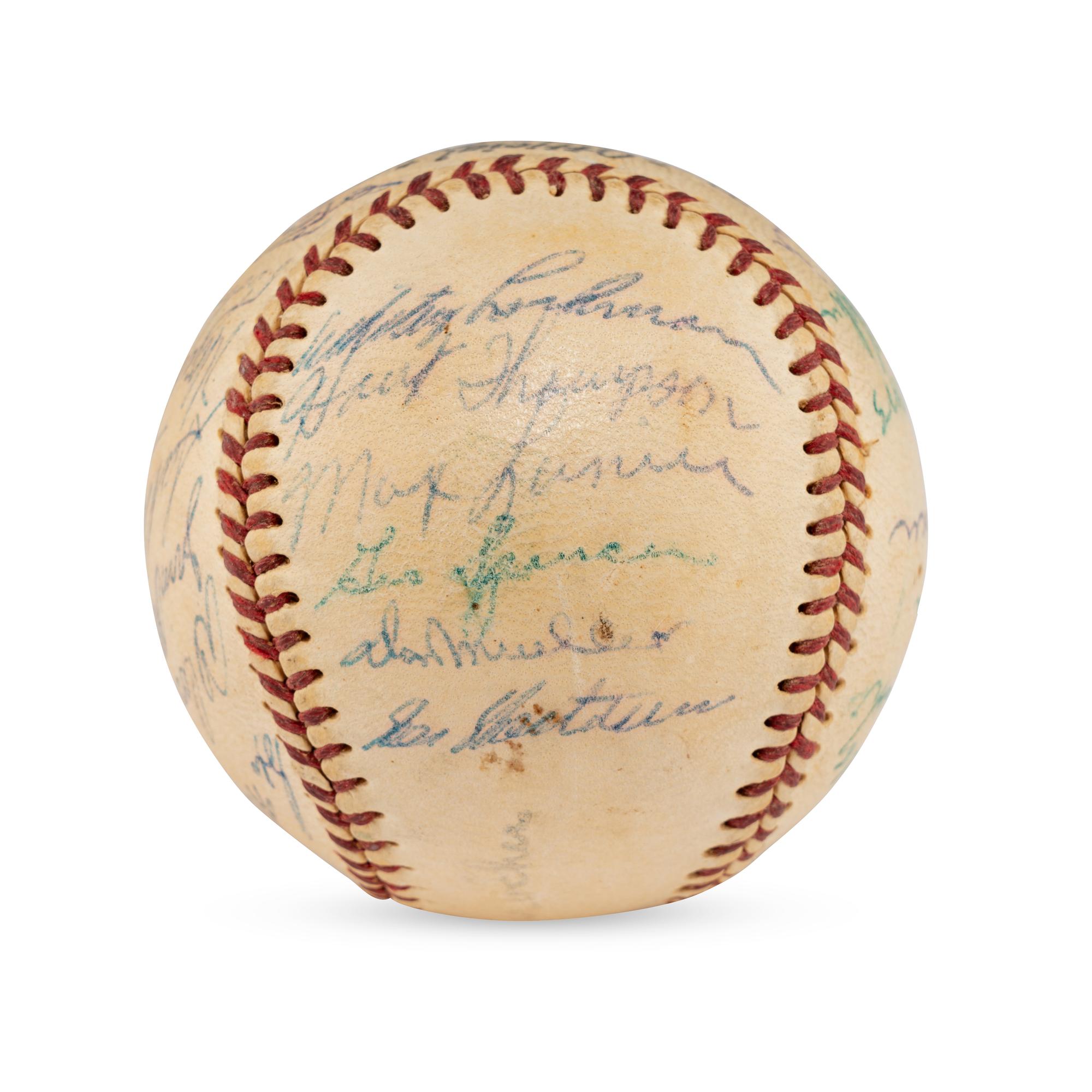 A 1953 New York Giants Team Signed Autograph Baseball