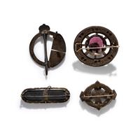 VICTORIAN, COLLECTION OF BROOCHES