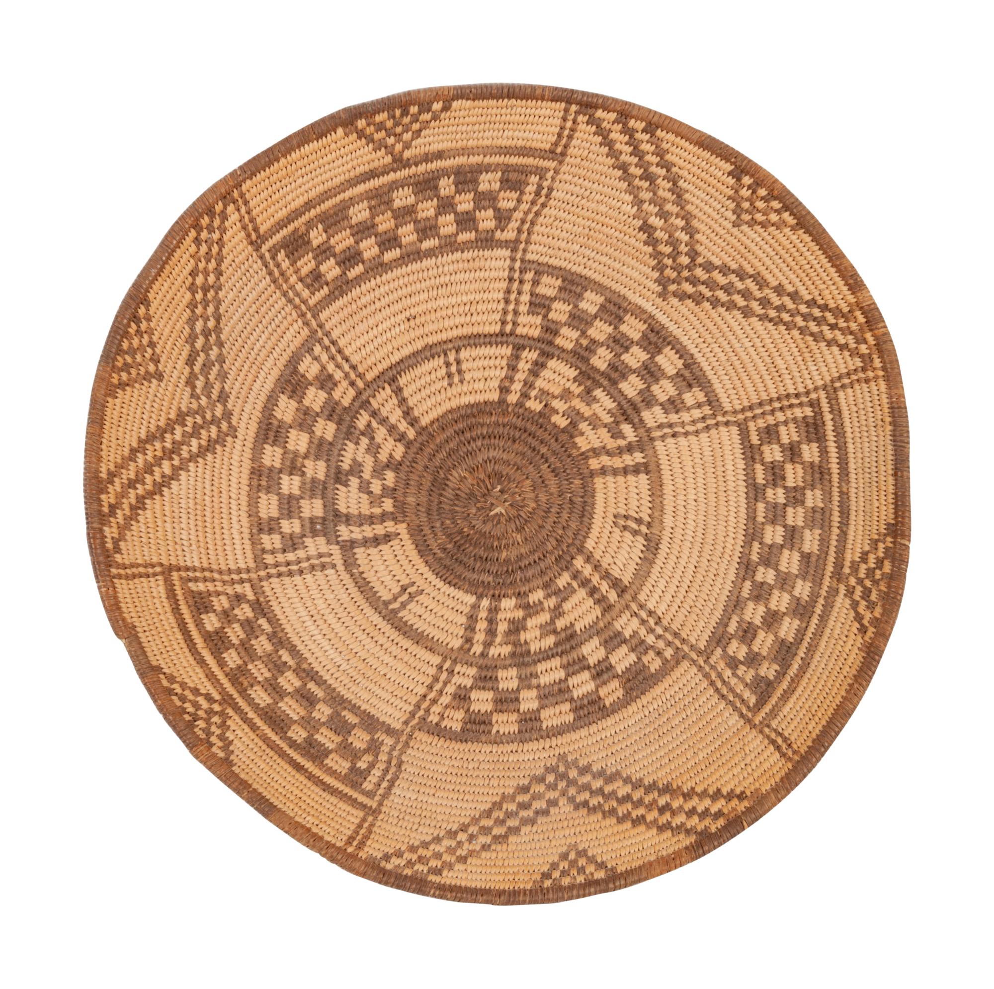 Apache Basketry Olla and Tray